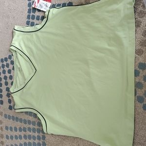 5/$15 New style & co. Sport size large green tank top